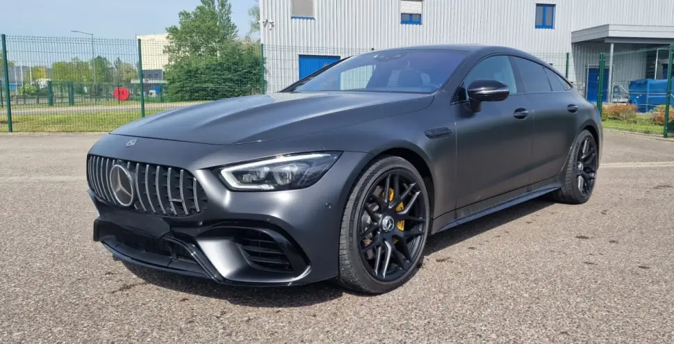 Protection et Esthétique pour Mercedes-AMG GT 63S : Pose PPF, Covering Noir et Traitement Céramique